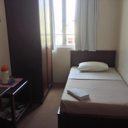 Seafront Motel Sandakan Exterior photo