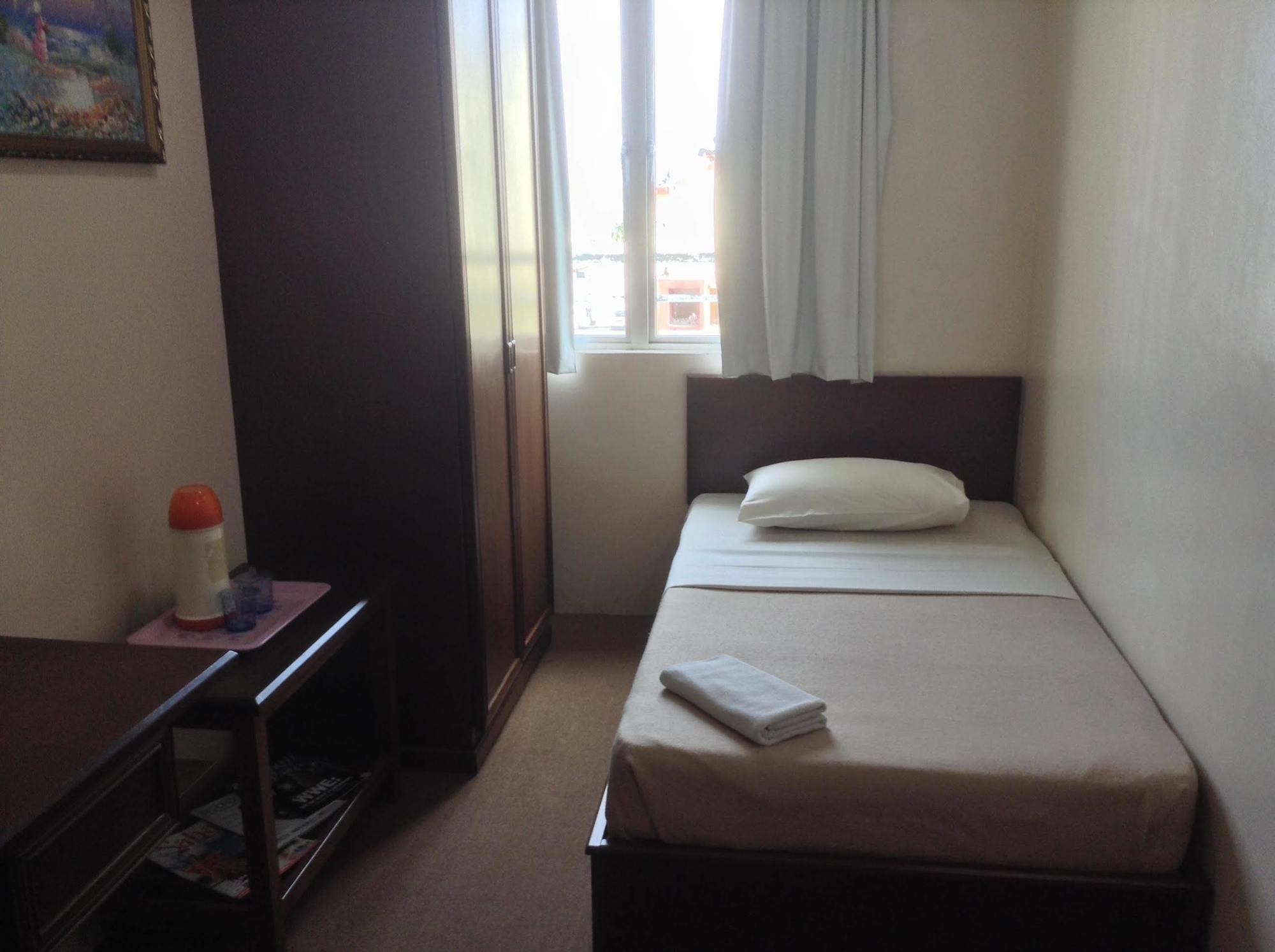 Seafront Motel Sandakan Exterior photo